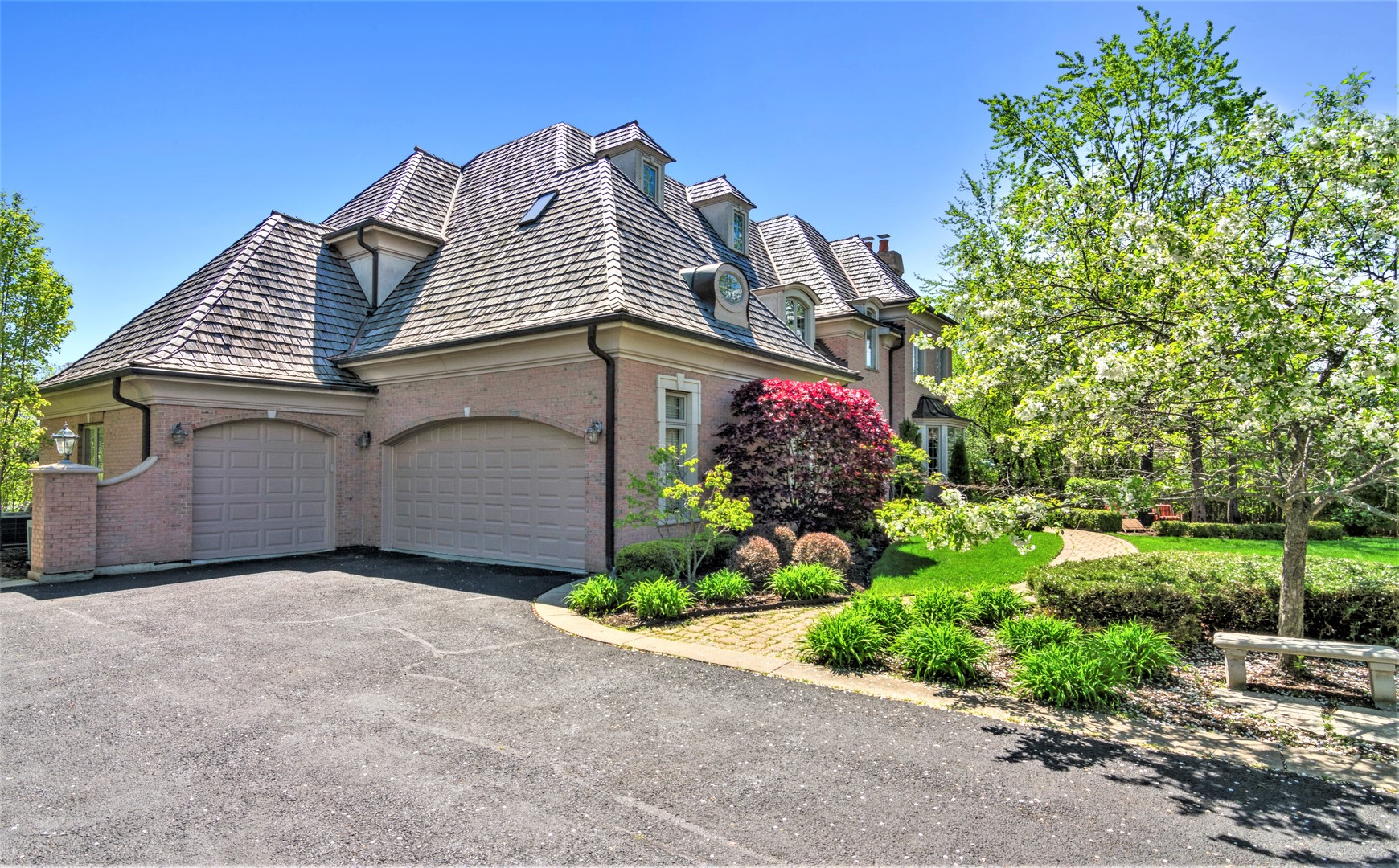 425 Sunset Ridge Road Northfield, IL 60093 - Photo 48 of 53 front view of a house with a street