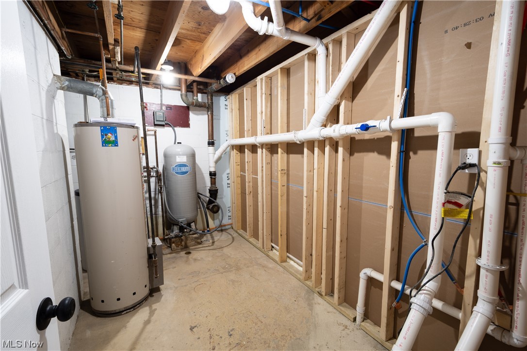9980 Chardon Road Chardon, OH 44024 - Photo 46 of 46 Basement with water heater