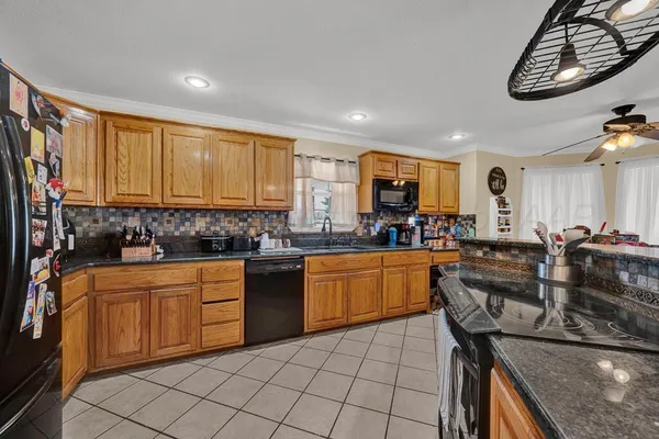 $389,001 | 601 Martin Avenue, Groom, TX 79039