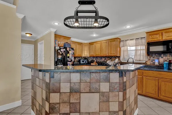 $389,001 | 601 Martin Avenue, Groom, TX 79039