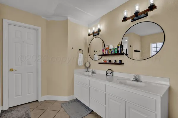 $389,001 | 601 Martin Avenue, Groom, TX 79039