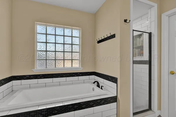 $389,001 | 601 Martin Avenue, Groom, TX 79039