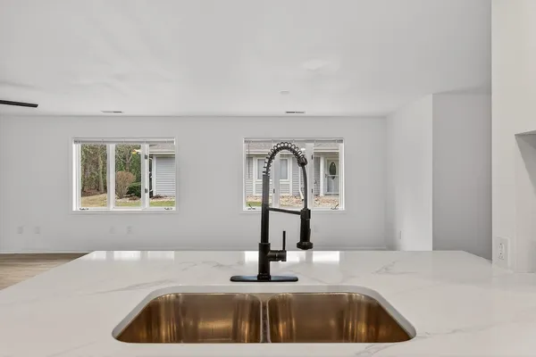 $399,000 | 7419 West Mequon Square Drive, Mequon, WI 53092