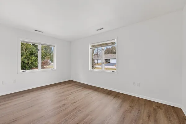 $399,000 | 7419 West Mequon Square Drive, Mequon, WI 53092