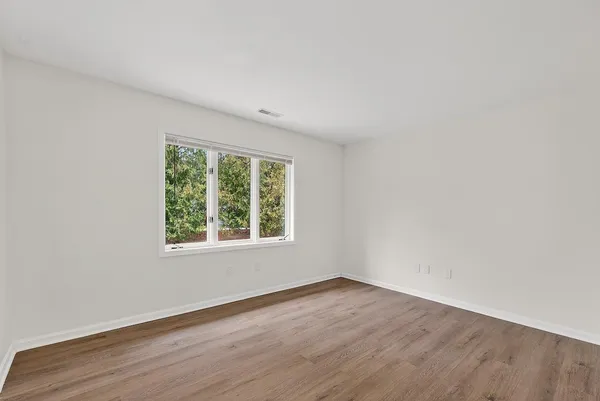 $399,000 | 7419 West Mequon Square Drive, Mequon, WI 53092