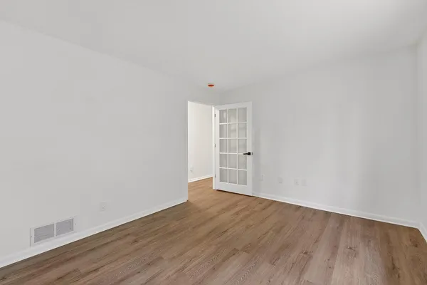 $399,000 | 7419 West Mequon Square Drive, Mequon, WI 53092