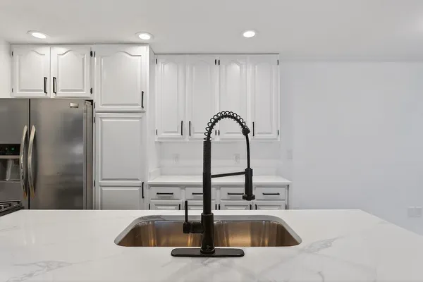 $399,000 | 7419 West Mequon Square Drive, Mequon, WI 53092