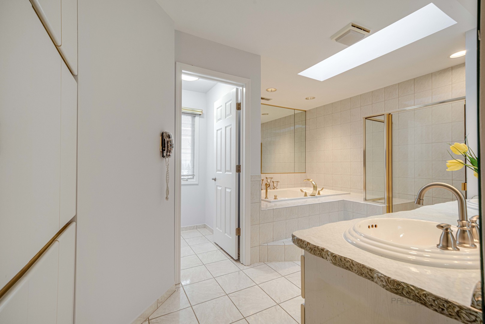 2095 Sheridan Road Buffalo Grove, IL 60089 - Photo 18 of 35