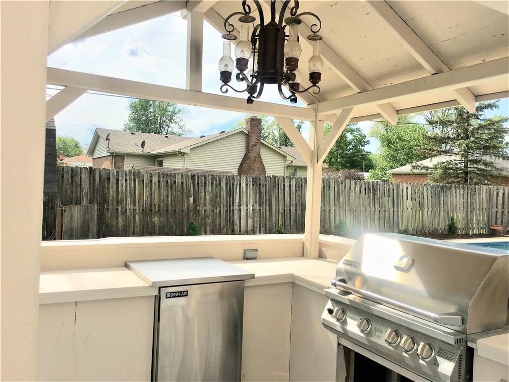 438 Raintree Drive Danville, IN 46122 - Photo 8 of 26 Gallery Image 8