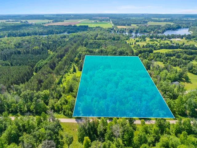 $110,900 | Jankowski Road, Unit 3, Crivitz, WI 54114