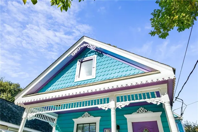 $385,000 | 419 Romain Street, Gretna, LA 70053