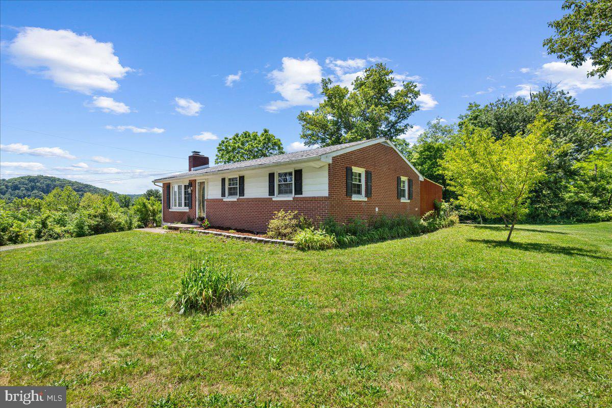 13816 White Oak Ridge Hancock, MD 21750 - Photo 27 of 37