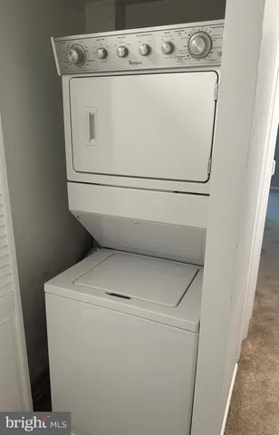 a close up view of washer and dryer