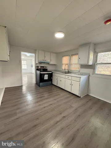 $1,950 | 15 Deming Avenue, Penns Grove, NJ 08069