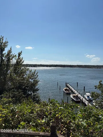 $1,550,000 | 130 East Camp Walk, Island Heights, NJ 08732