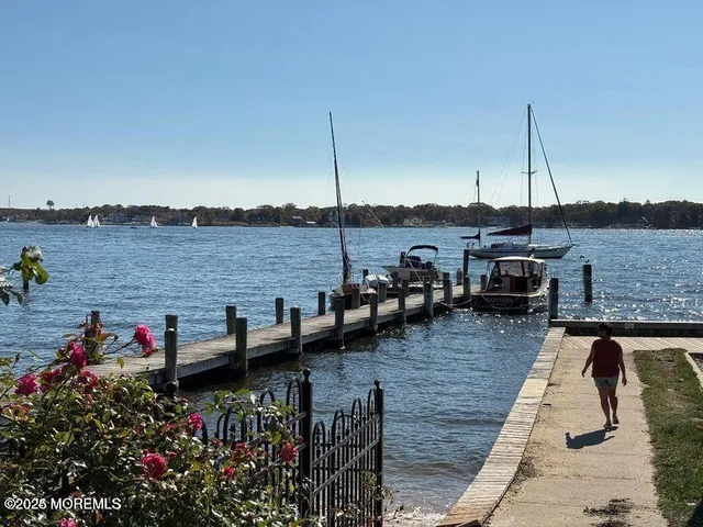 $1,550,000 | 130 East Camp Walk, Island Heights, NJ 08732