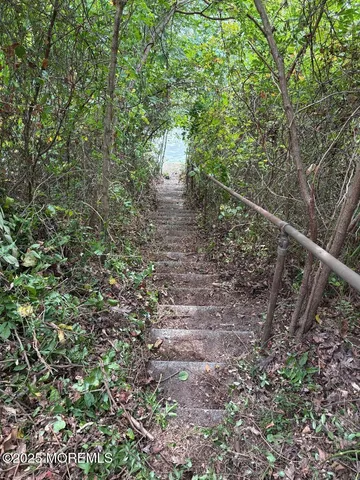 $1,550,000 | 130 East Camp Walk, Island Heights, NJ 08732