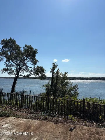 $1,550,000 | 130 East Camp Walk, Island Heights, NJ 08732