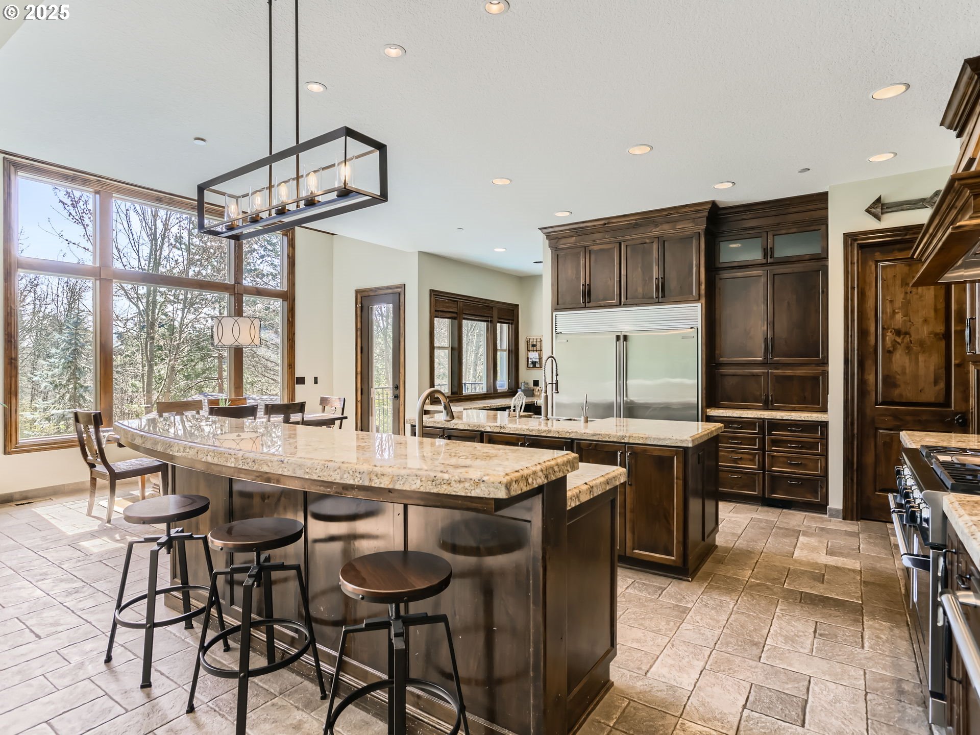 3140 Southwest Childs Road Lake Oswego, OR 97034 - Photo 16 of 48 Gallery Image 16
