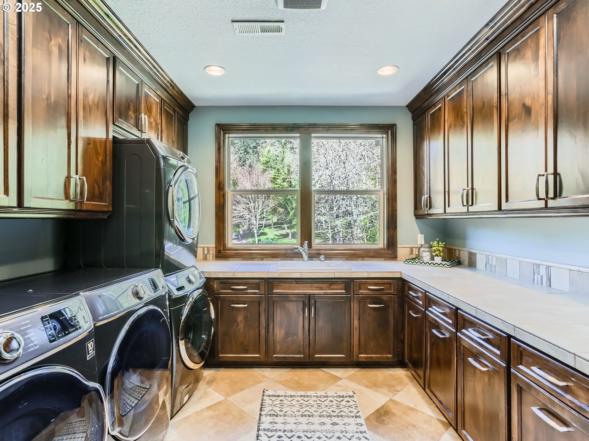 3140 Southwest Childs Road Lake Oswego, OR 97034 - Photo 40 of 48 Gallery Image 40