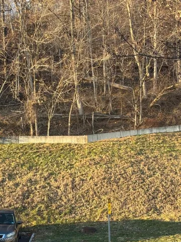 $2,595 | 1435 King Court, Green Brook, NJ 08812