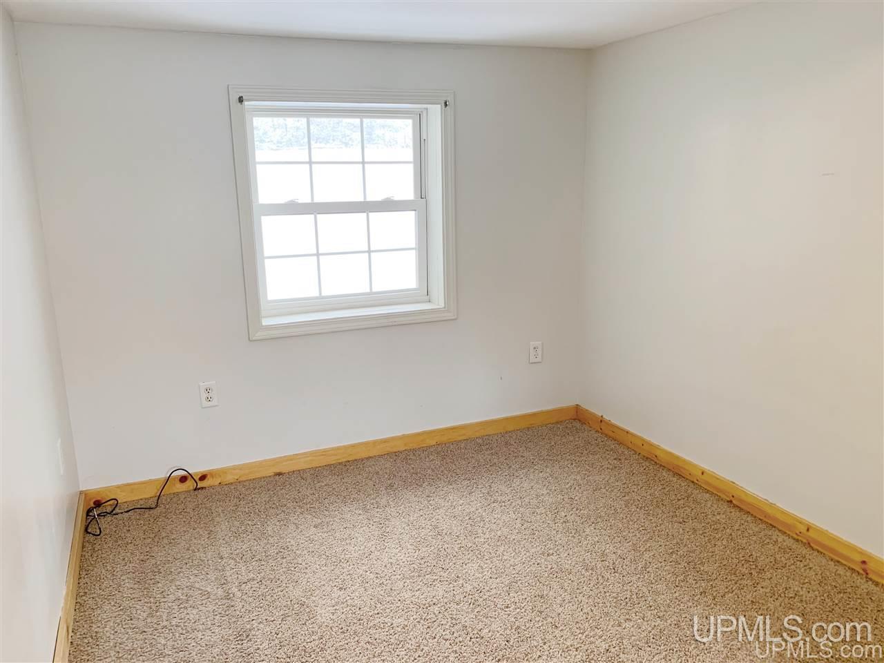 105 Tracy Road Negaunee, MI 49866 - Photo 13 of 35