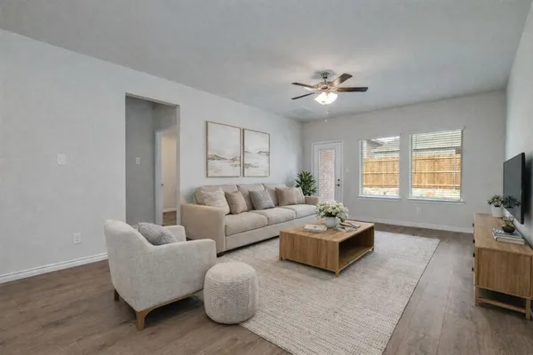 $2,250 | 1316 Rusted Rail Drive, Princeton, TX 75407