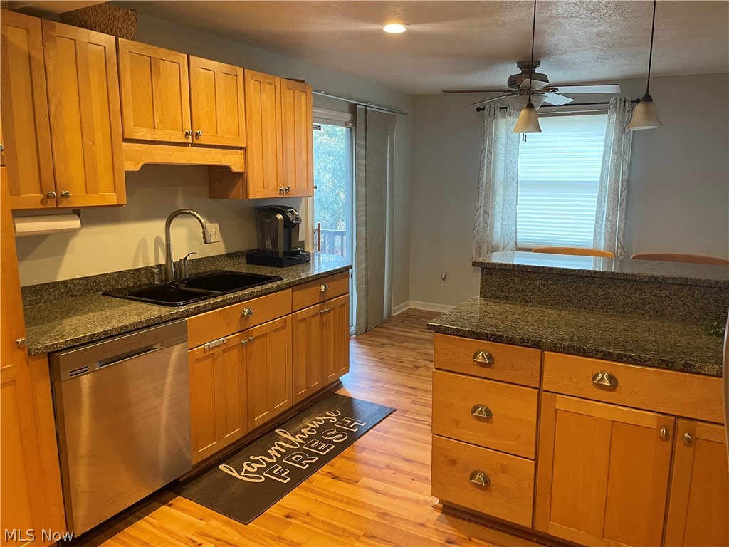 1602 Douglas Road Wickliffe, OH 44092 - Photo 9 of 20 Gallery Image 9