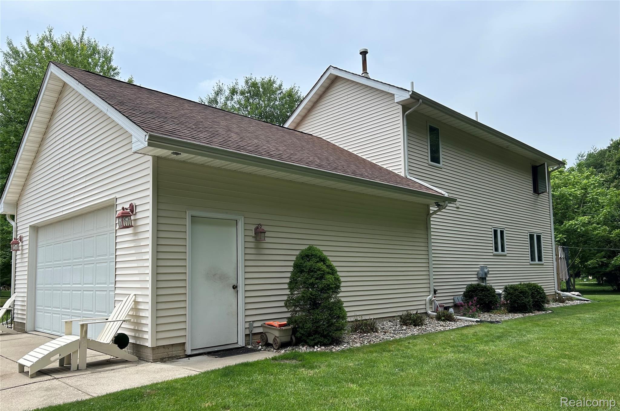 1334 Weeden Road Caro, MI 48723 - Photo 2 of 30 IMG_1592.jpeg