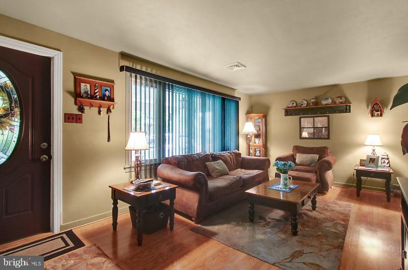 1110 Witmer Road York, PA 17406 - Photo 2 of 26 Gallery Image 2