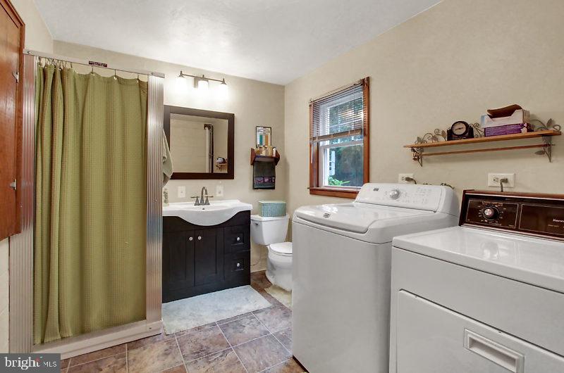 1110 Witmer Road York, PA 17406 - Photo 18 of 26 Gallery Image 18