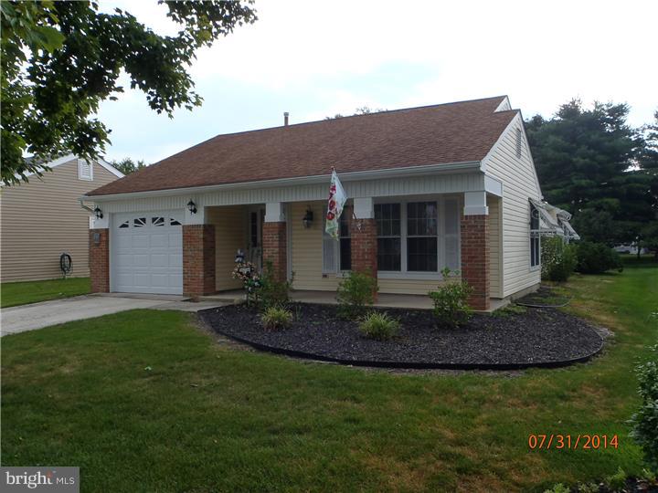 42 Stratford Road Southampton, NJ 08088 - Photo 2 of 14 Gallery Image 2