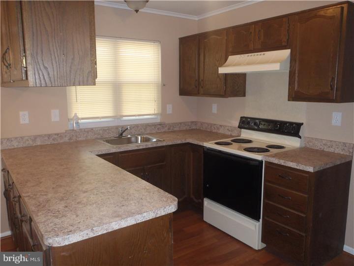 42 Stratford Road Southampton, NJ 08088 - Photo 6 of 14 Gallery Image 6
