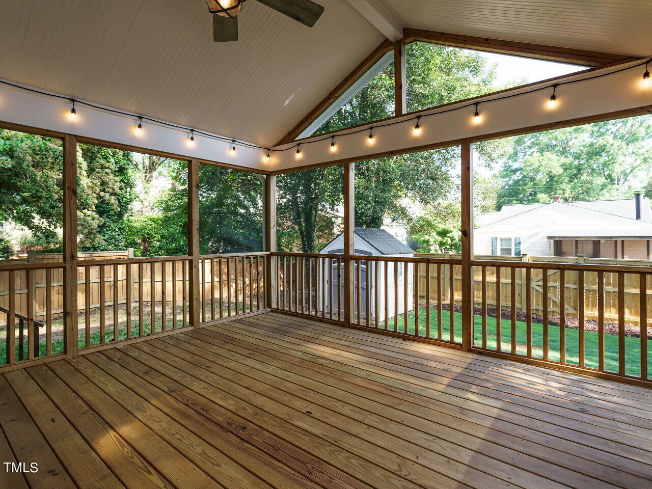 611 Frank Street Raleigh, NC 27604 - Photo 25 of 30 035-1280x960-photo