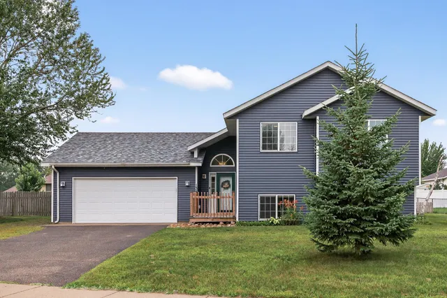 $325,000 | 13473 Monroe Drive, Becker, MN 55308