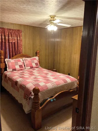 $218,600 | 5449 County Road 200 East, Austin, IN 47102