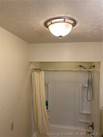 $218,600 | 5449 County Road 200 East, Austin, IN 47102