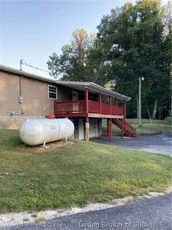 $218,600 | 5449 County Road 200 East, Austin, IN 47102