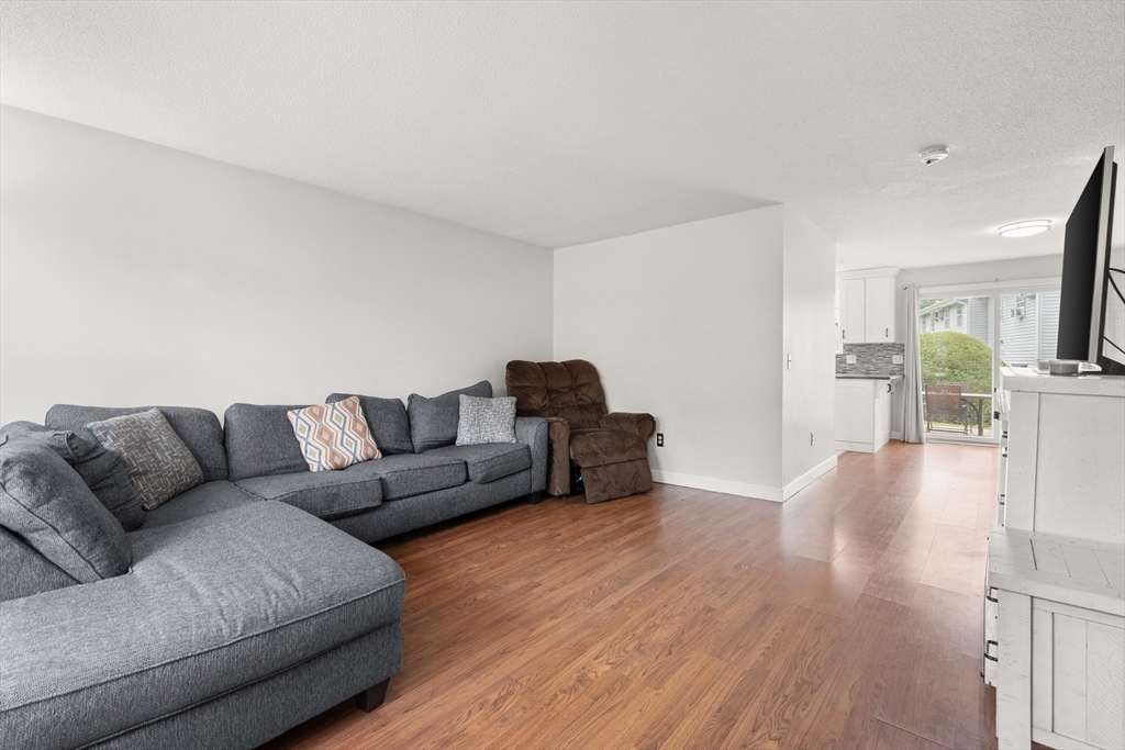 945 Riverside Drive, Unit 29D Methuen, MA 01844 - Photo 9 of 31 Gallery Image 9