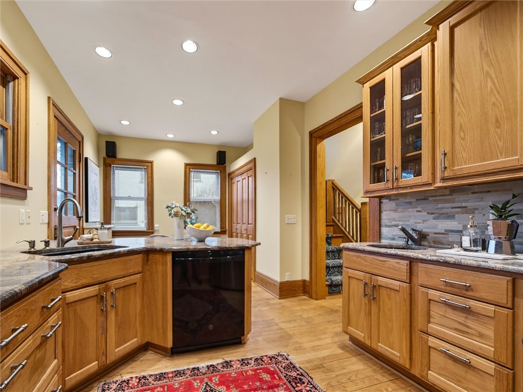 399 Westminster Road Rochester, NY 14607 - Photo 21 of 44