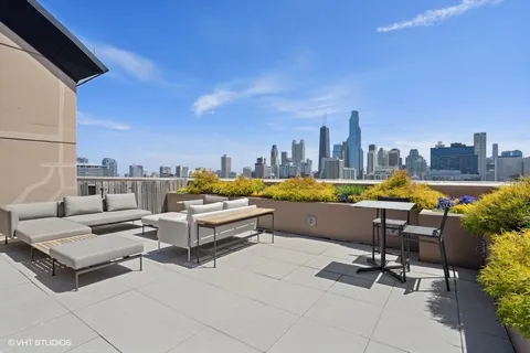 $649,000 | 435 West Erie Street, Unit 1101, Chicago, IL 60654