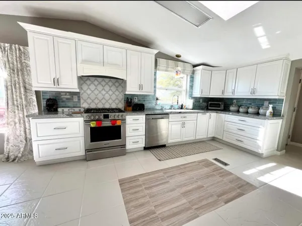 $4,900 | 5824 East Montgomery Road, Cave Creek, AZ 85331