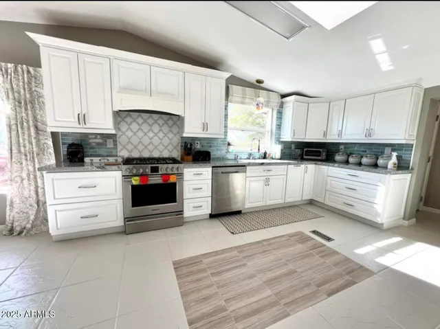 $4,900 | 5824 East Montgomery Road, Cave Creek, AZ 85331