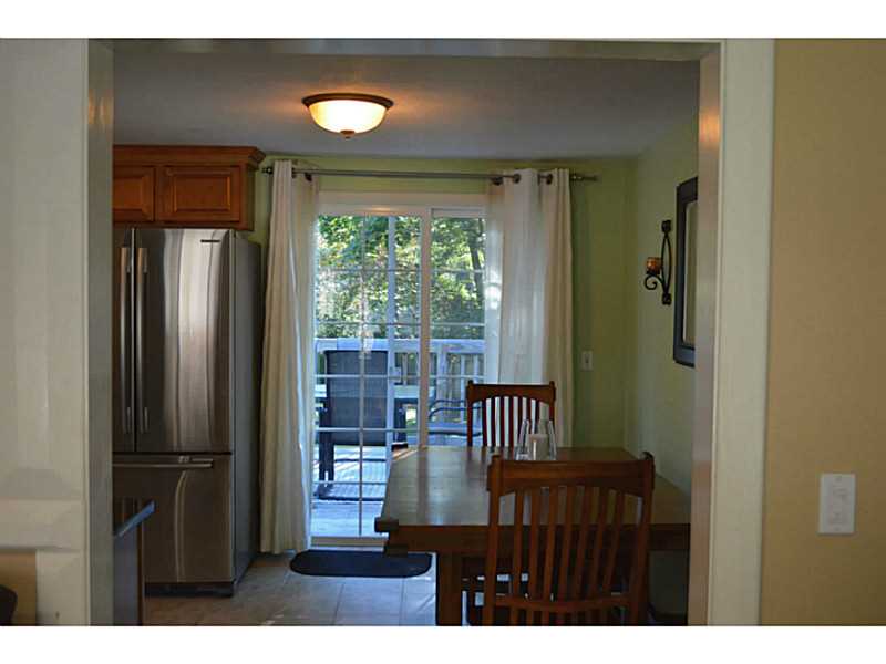 460 Diamond Hill Road Warwick, RI 02886 - Photo 11 of 24 Dining Area.