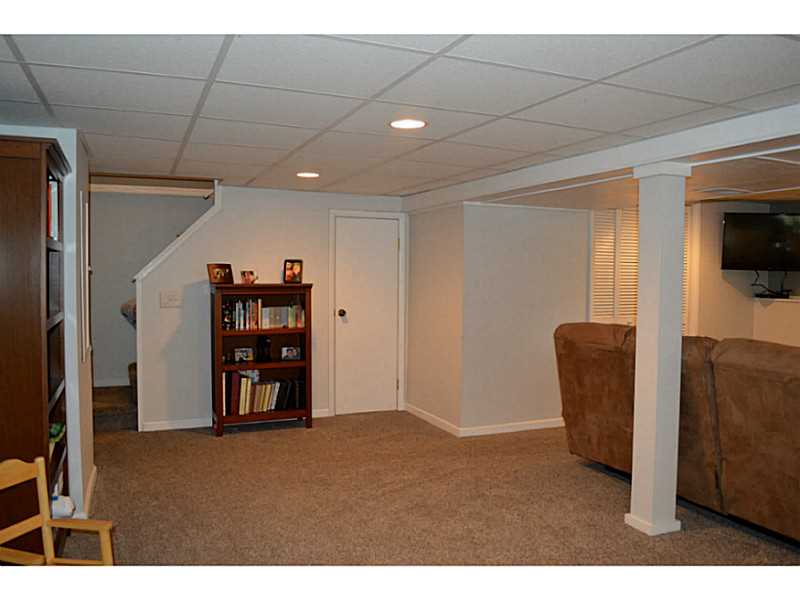 460 Diamond Hill Road Warwick, RI 02886 - Photo 19 of 24 Den/Family/Great Room. Lower level rec room-walkout