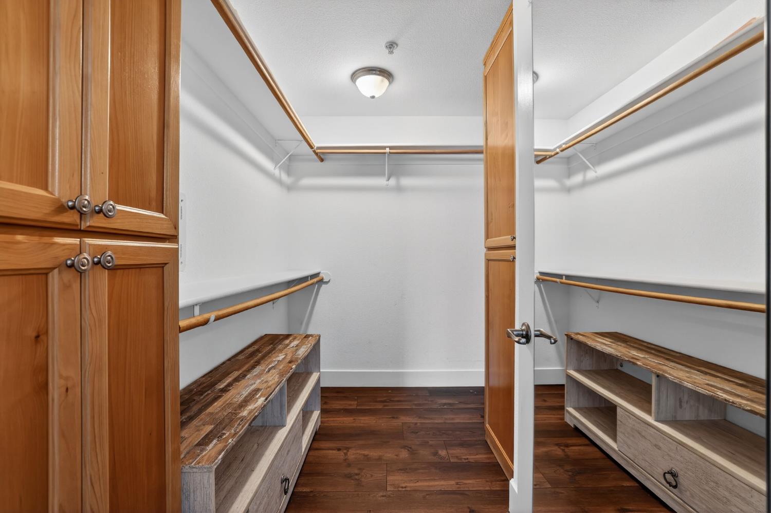 1501 Secret Ravine Parkway, Unit 1916 Roseville, CA 95661 - Photo 17 of 41 a view of an entryway with wooden floor