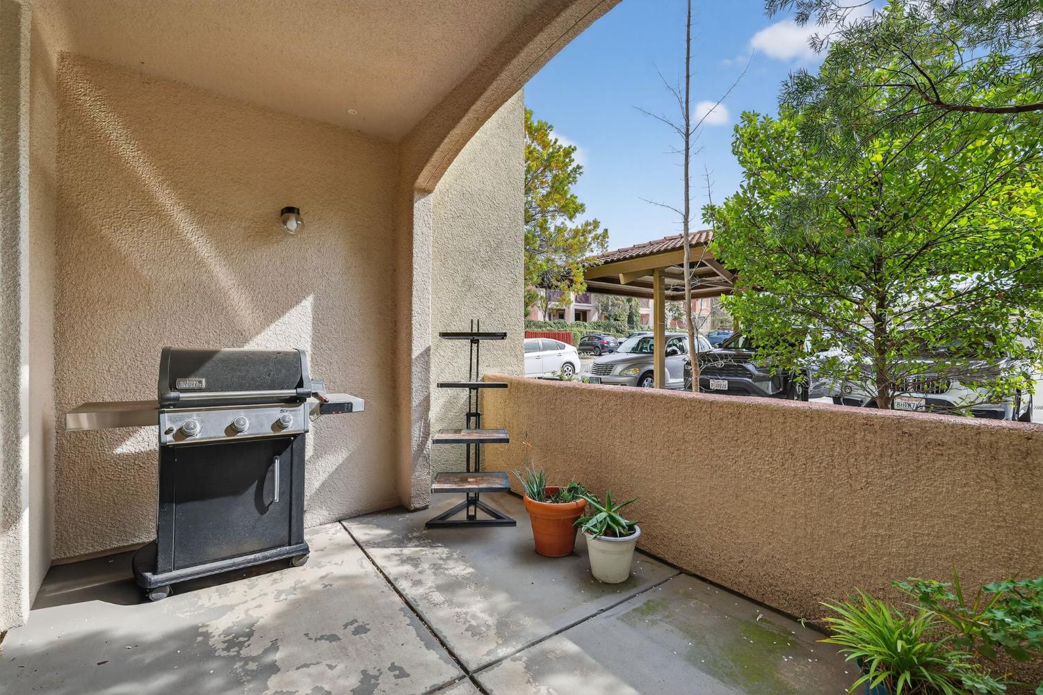 1501 Secret Ravine Parkway, Unit 1916 Roseville, CA 95661 - Photo 22 of 41 a view of outdoor space and barbecue grill