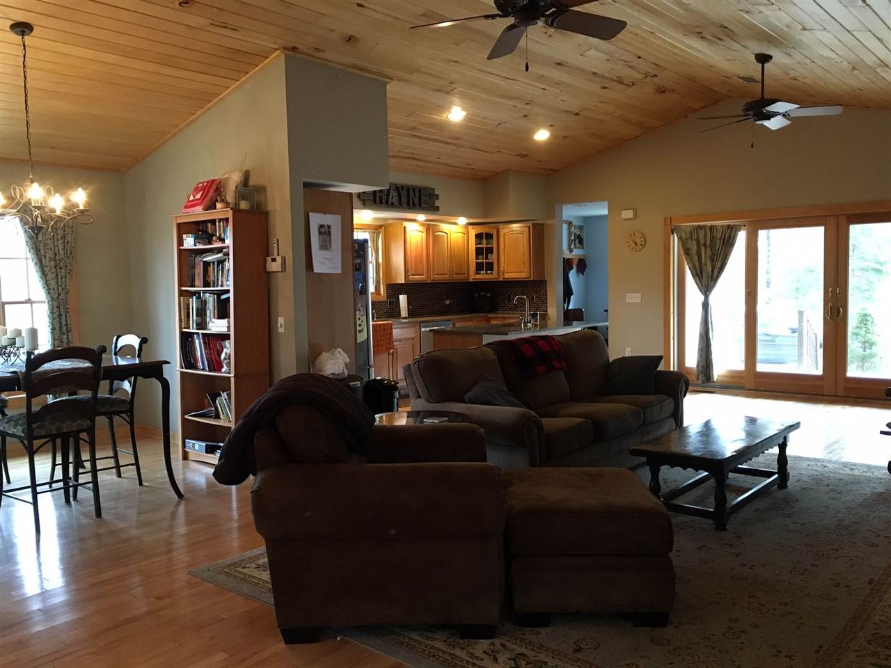 8993 King Road Benzonia, MI 49616 - Photo 6 of 42 1829311-5.JPG