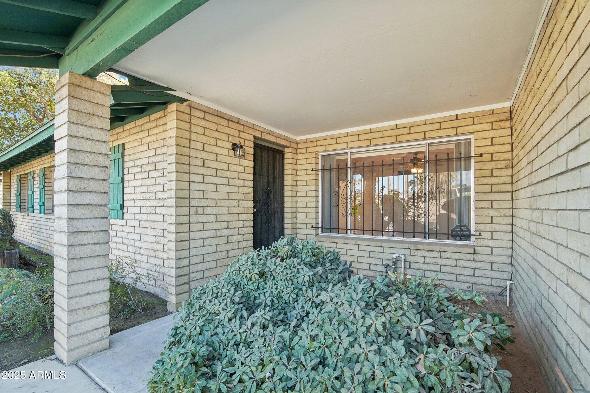 4323 West Bloomfield Road Glendale, AZ 85304 - Photo 4 of 26 Covered Front Porch