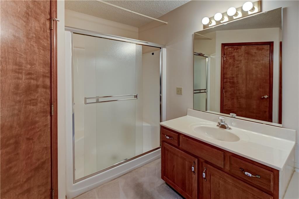 17800 Bolger Road, Unit 303 Independence, MO 64055 - Photo 32 of 49